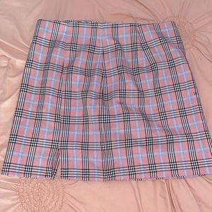 Plaid Mini Skirt- size L